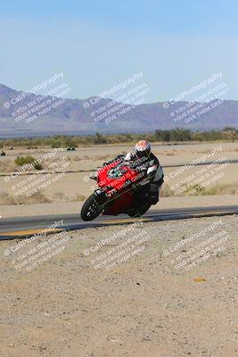 media/Dec-10-2023-SoCal Trackdays (Sun) [[0ce70f5433]]/Turn 9 Inside Set 1 (1115am)/